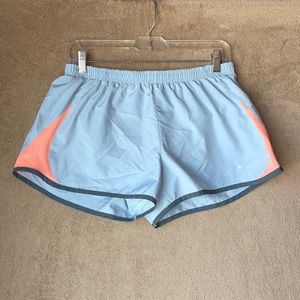 L Nike Running Shorts